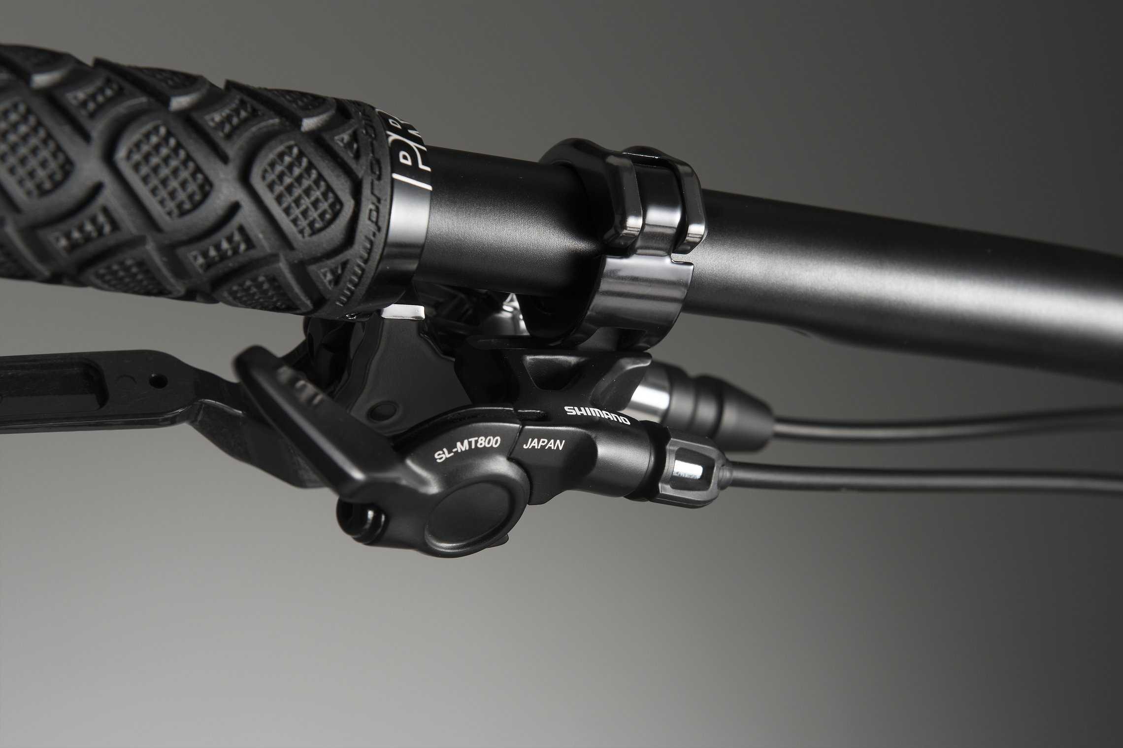 Shimano stellt neue XTR Gruppe vor: Der Umwerfer ist noch nicht gestorben! Shimano XTR Remote Hebel