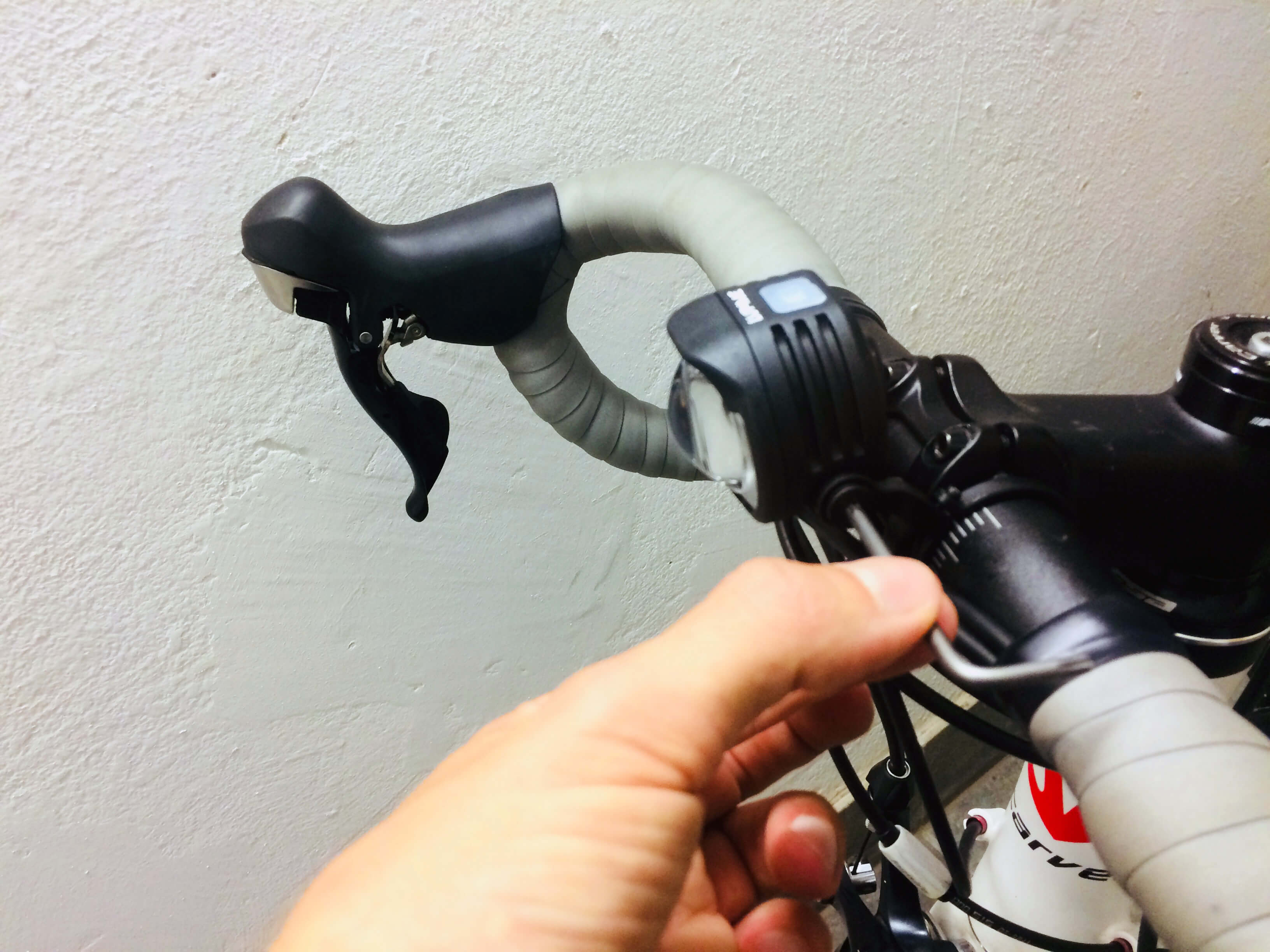 Im Test: Lupine SL A – weltweit hellste StVZO Fahrradlampe mit externem Akku