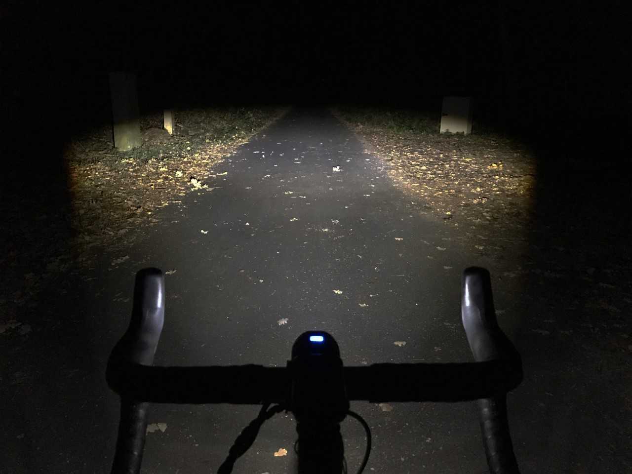 Diese 360-Grad-Fahrradlampe macht Nachtfahrten mit dem Rad viel sicherer 