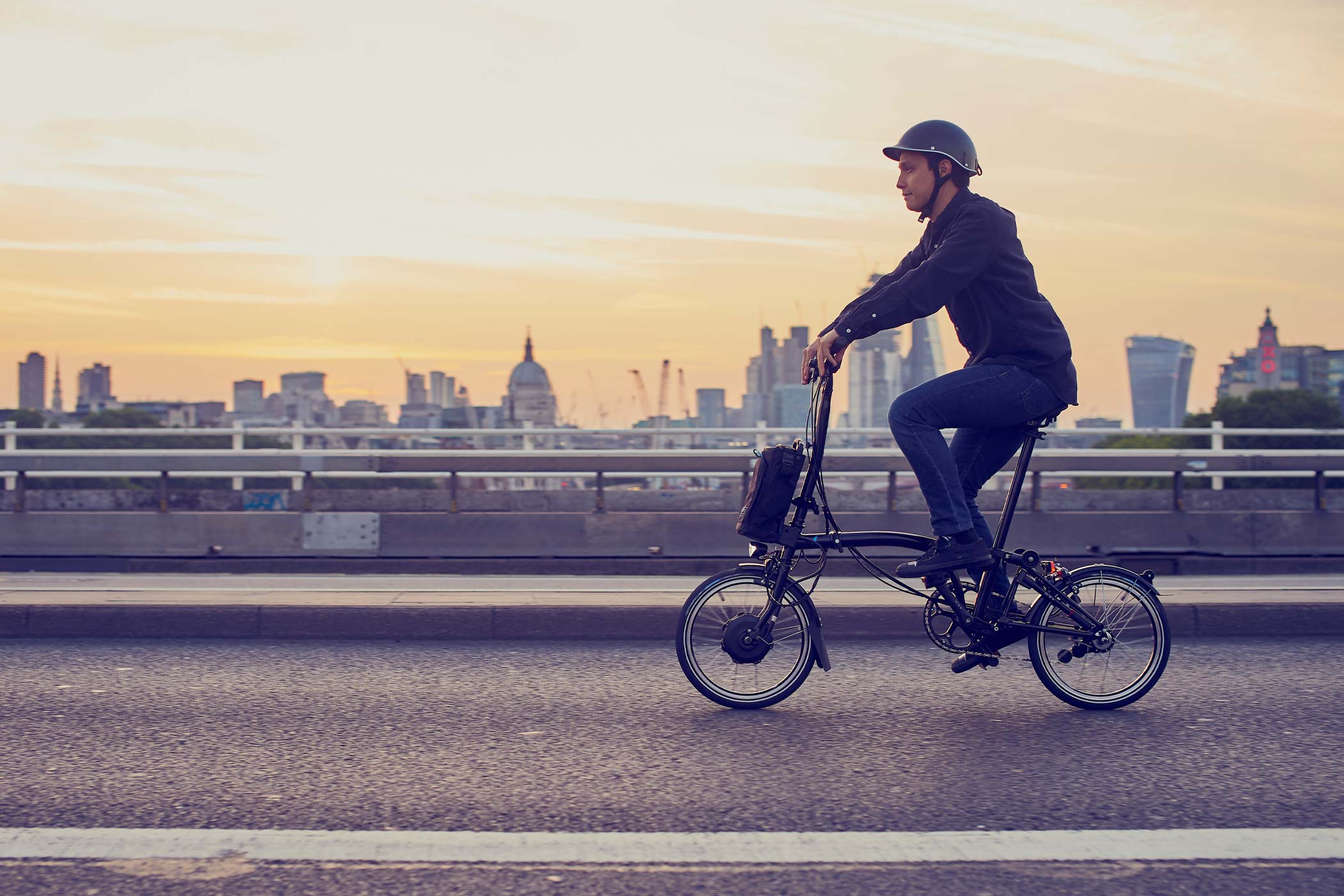 Brompton Bicycle Bringt das praktische EFaltrad auf den