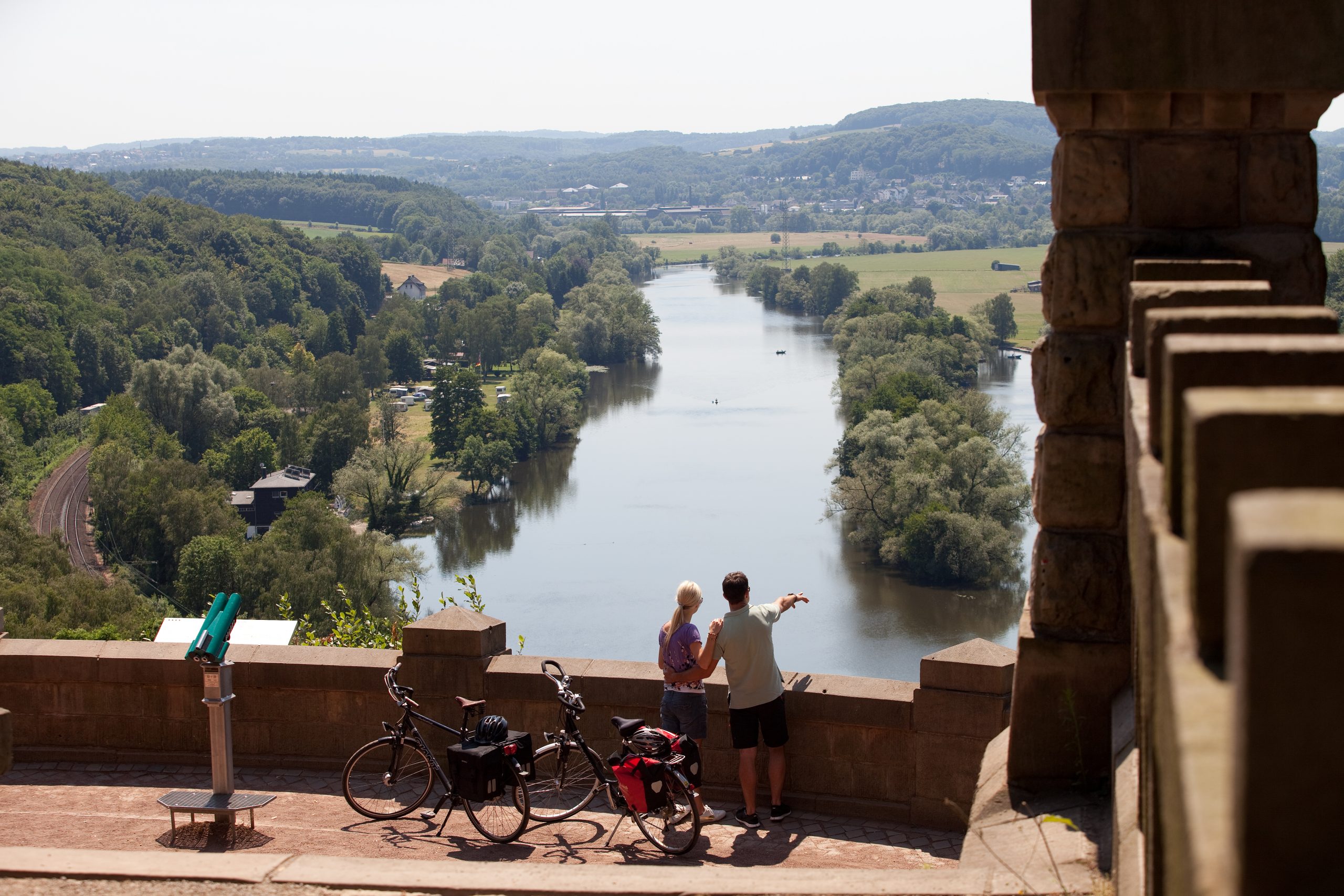 Flussradreisen mit dem E-Bike - Die schönsten Routen rund um Ruhr, Weser und Donau
