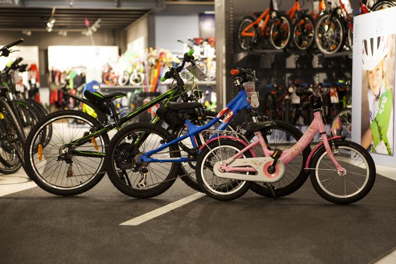 Kinderfahrrad richtige Rahmenhöhe & Laufradgröße Kinderfahrrad richtige Rahmenhöhe & Laufradgröße