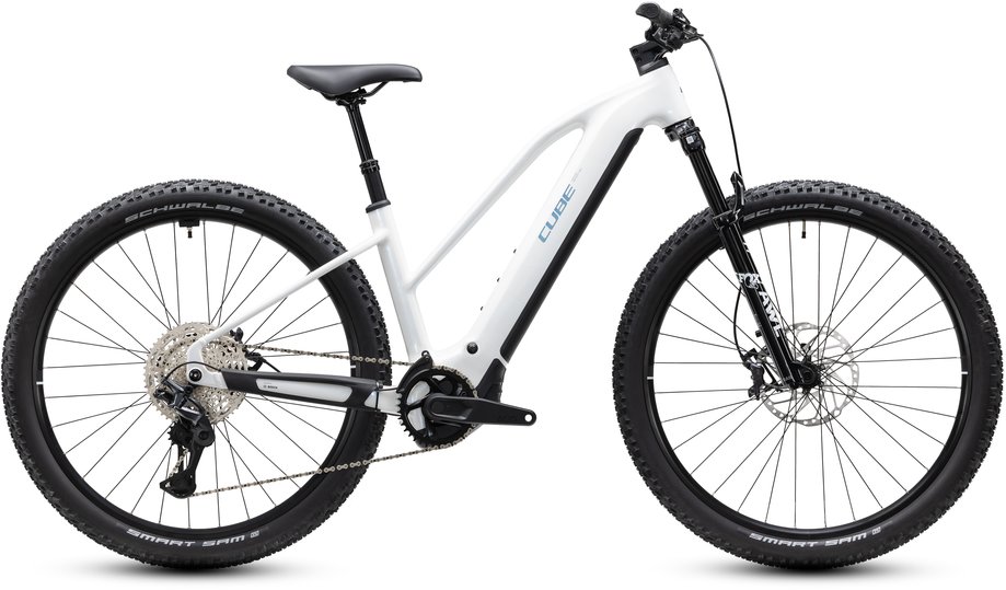 Cube Reaction Hybrid Race 800 Weiß Modell 2027