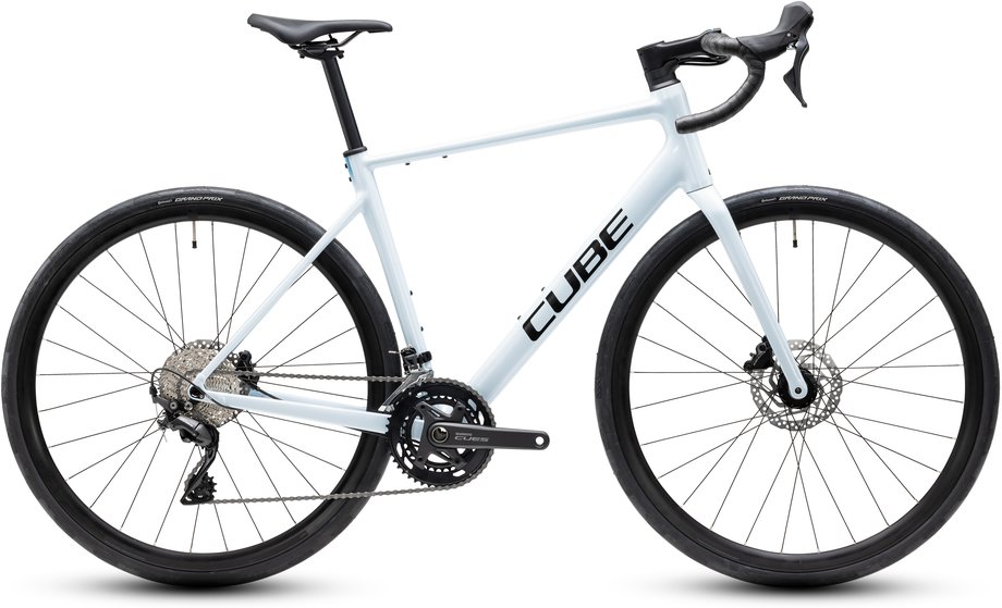 Cube Attain Race Weiß Modell 2027