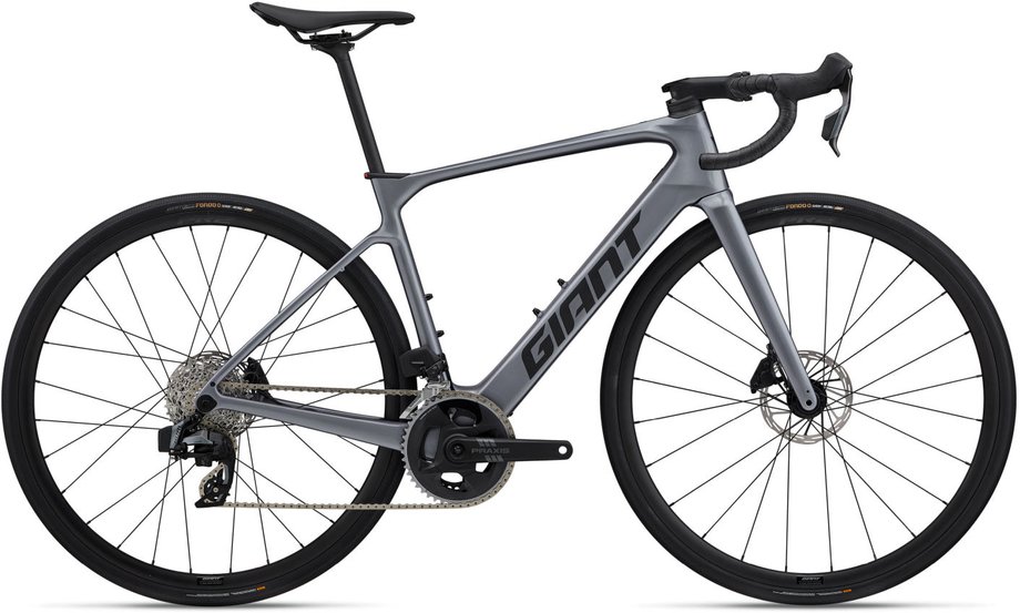 Giant Defy Advanced E+ Elite 2 Silber Modell 2026