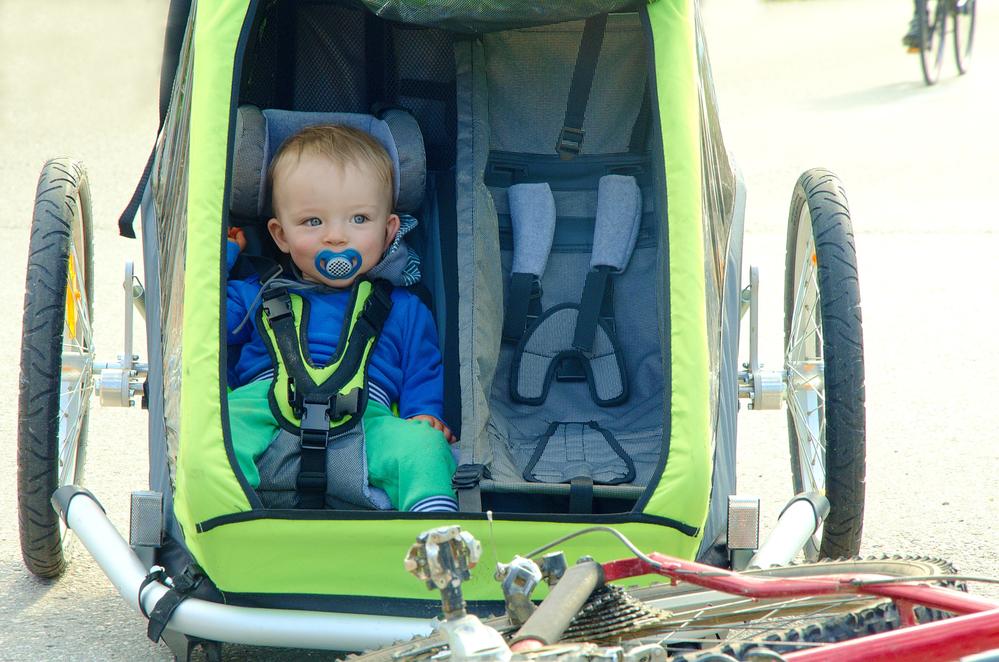 Kinderanhänger für 2 Kinder Kinderanhänger für 2 Kinder